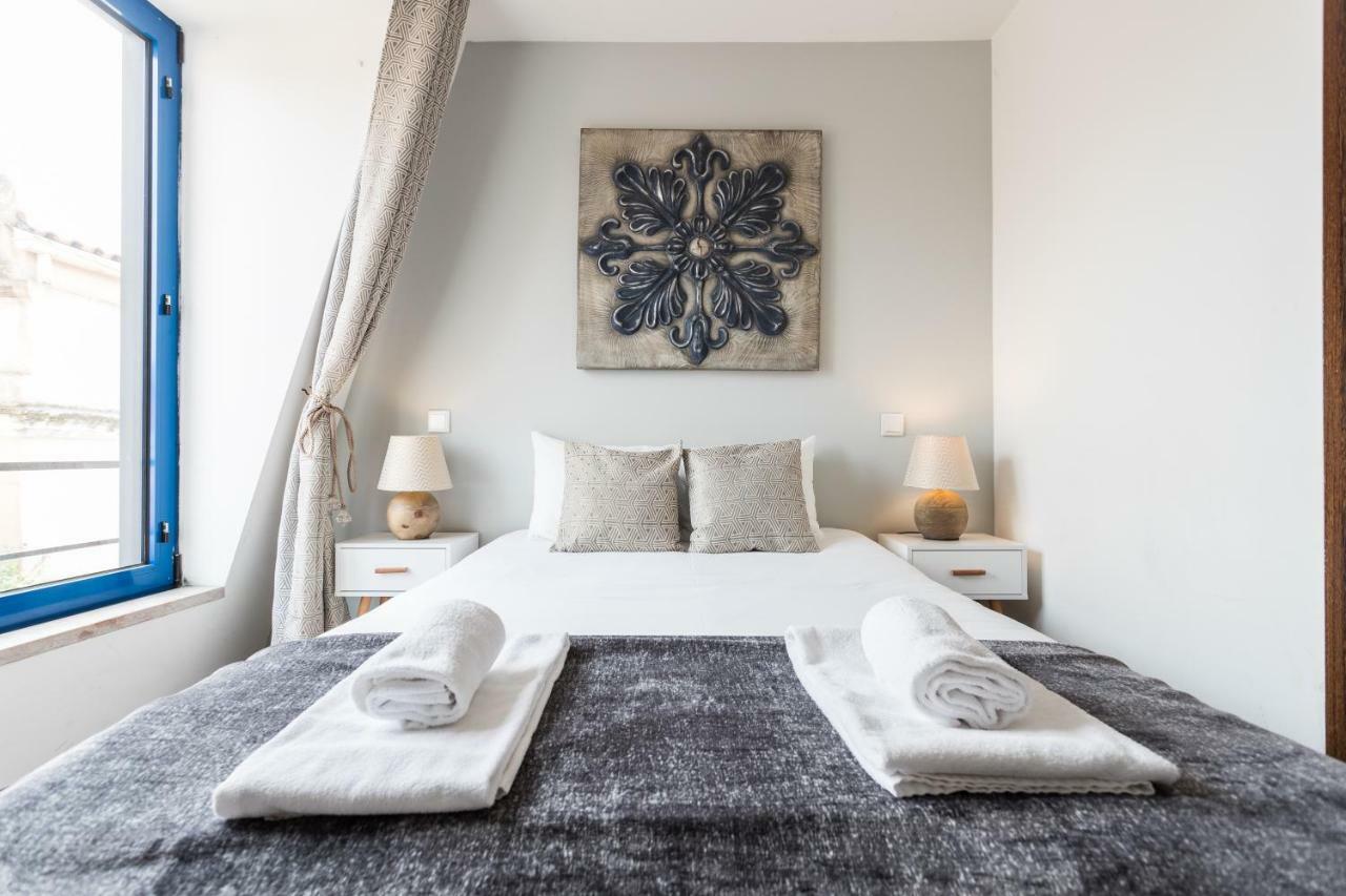 Rossio Penthouse Three-bedroom W/ River View And Parking - By Lu Holidays Lejlighed Lisboa