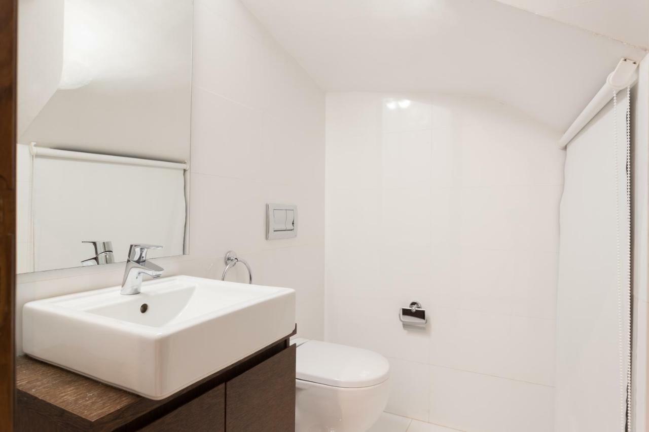 Rossio Penthouse Three-bedroom W/ River View And Parking - By Lu Holidays Lejlighed Lisboa